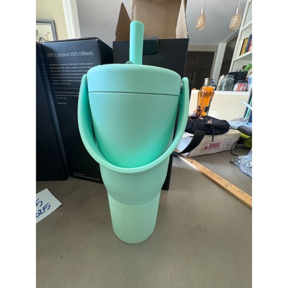 Brumate - 25oz Resa in limited edition Mint color Brand New - Picture 3 of 4